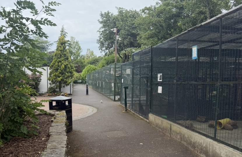 Reverse the decision to close the aviary